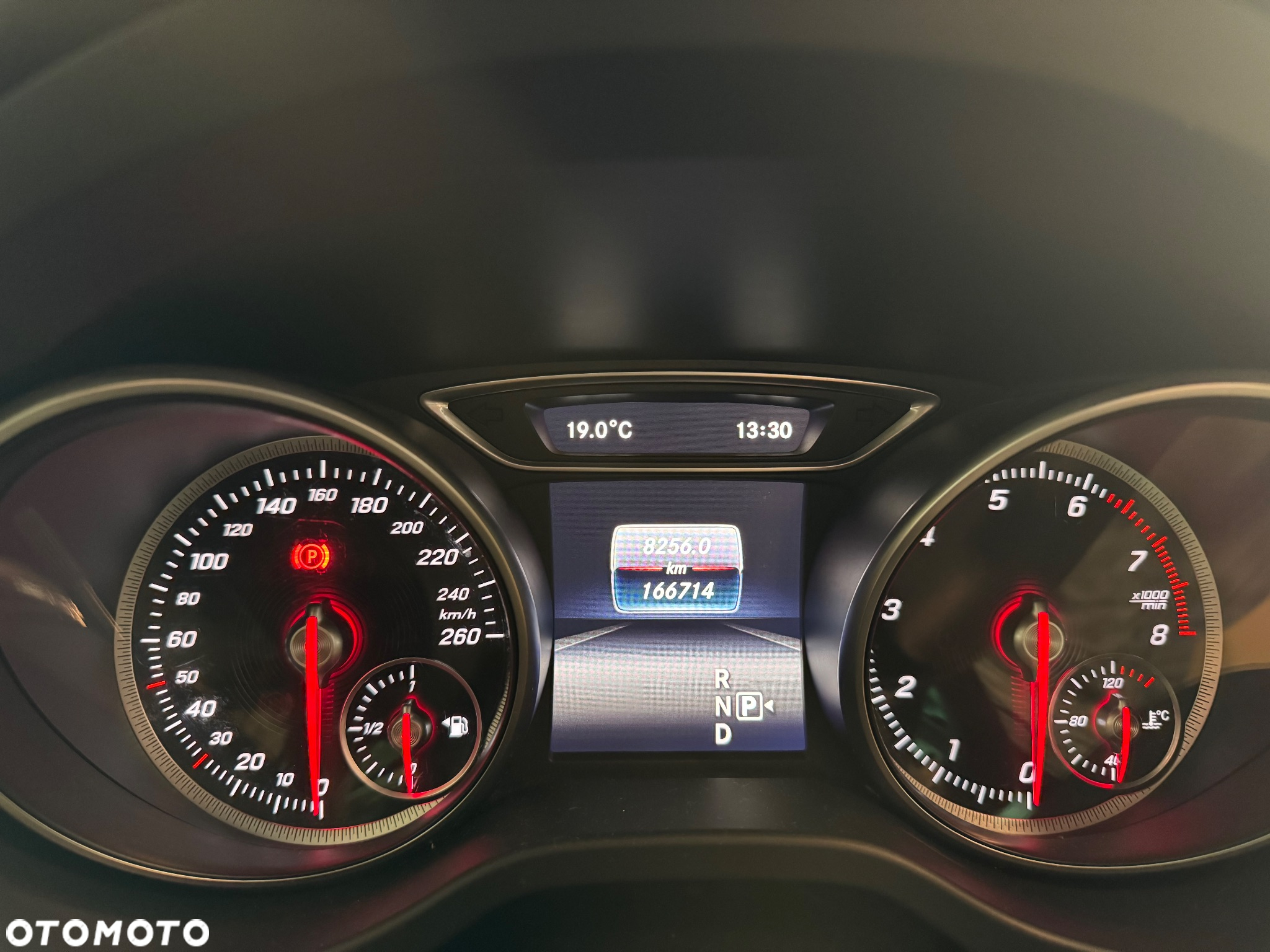 Mercedes-Benz CLA 250 7G-DCT AMG Line - 17