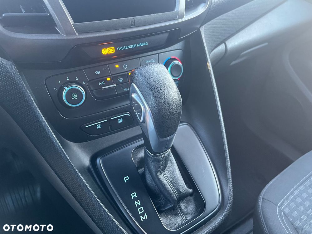 Ford Transit Connect - 13