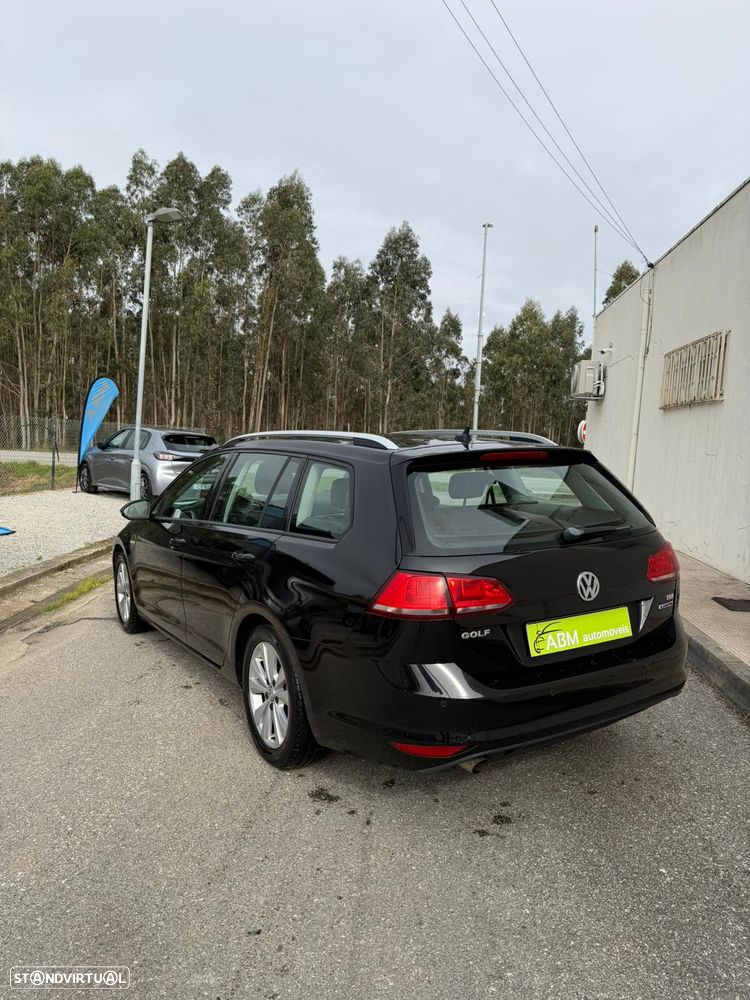 VW Golf Variant - 17