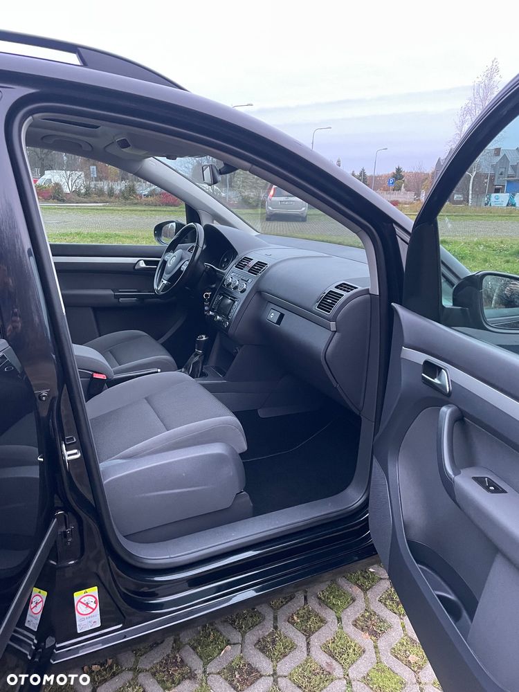Volkswagen Touran 1.6 TDI DPF BlueMot Trendline - 14