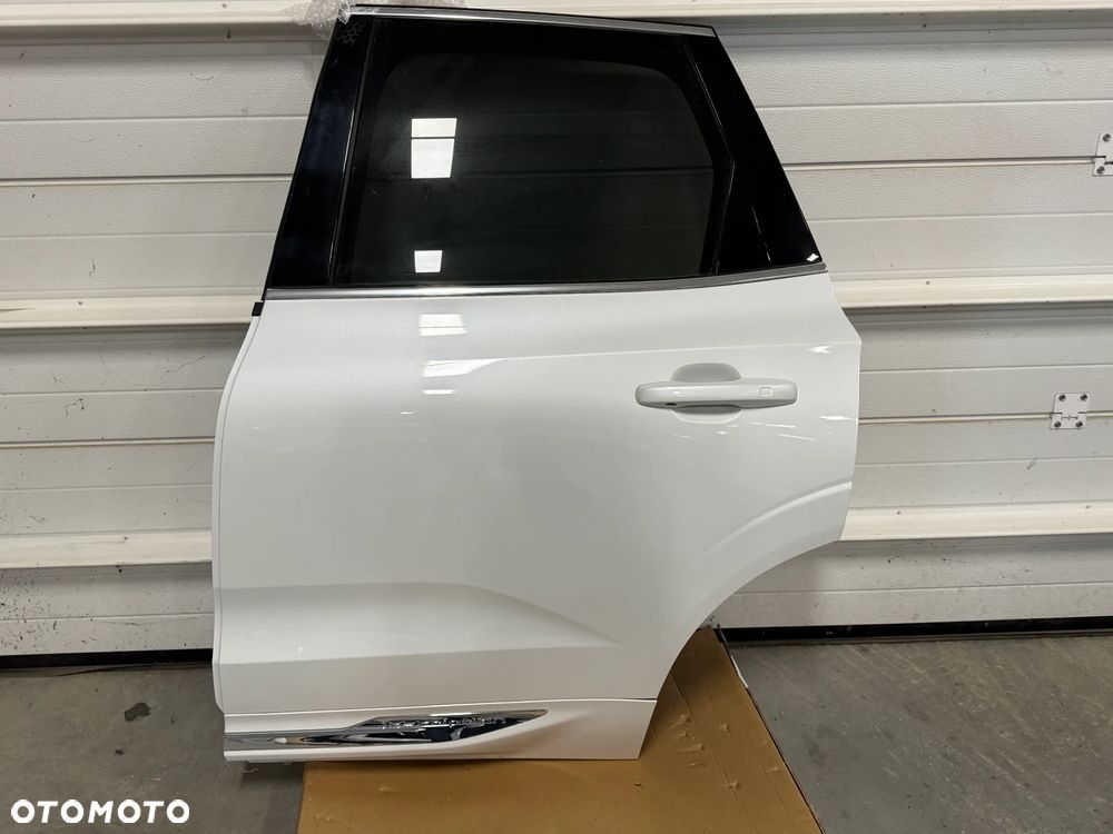 VOLVO XC60 II DRZWI LEWE PRZÓD TYŁ 707 kpl - 2