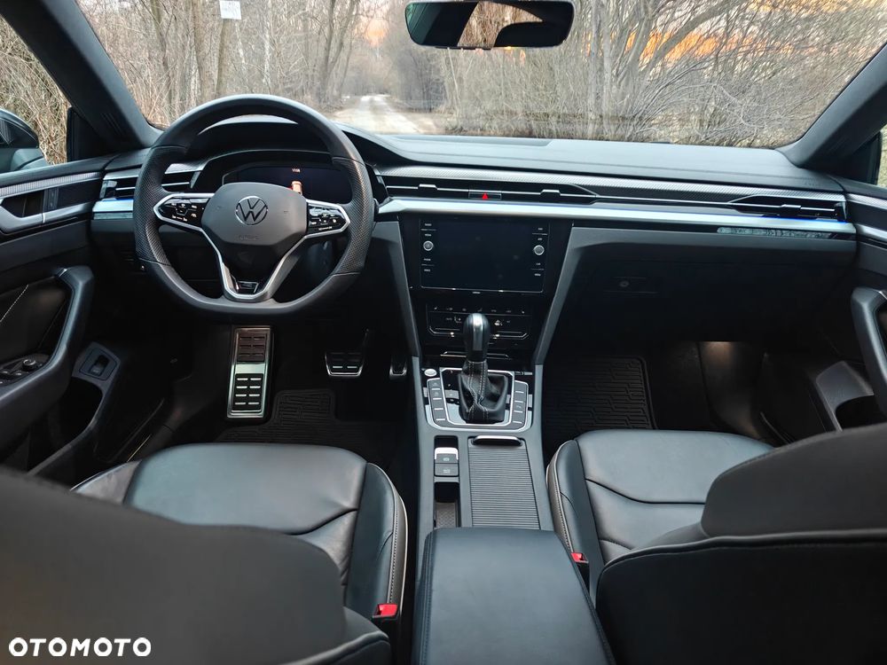 Volkswagen Arteon 2.0 TSI OPF 4Motion DSG R - 32
