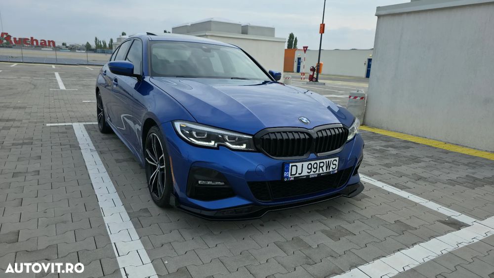 BMW Seria 3 330i xDrive Aut. M Sport - 3