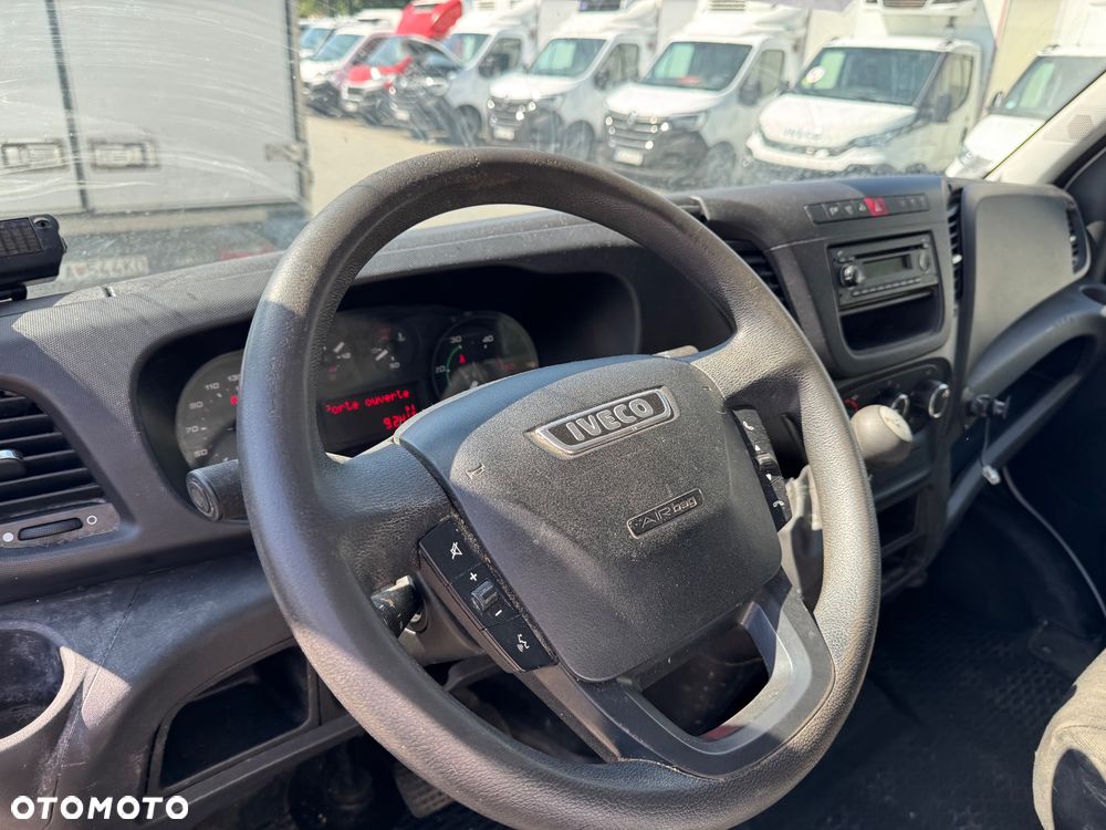 Iveco 35c13  35c16 35c15 35c14 50c15 50c17 CHŁODNIA MROŹNIA - 12