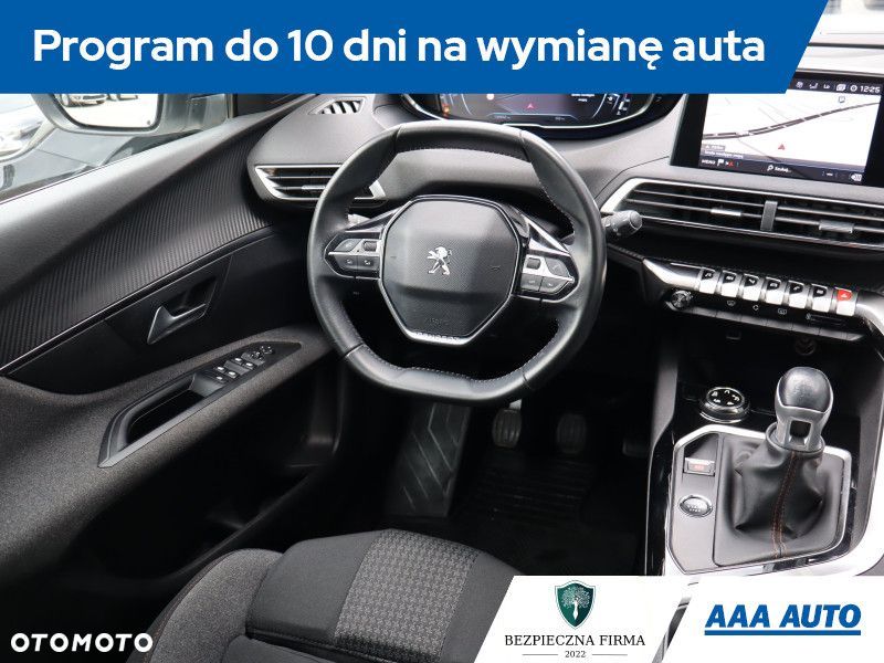 Peugeot 3008 - 8