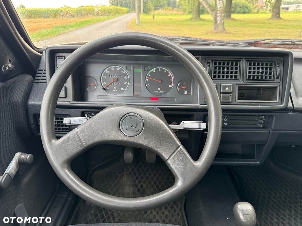 Skoda Favorit 135 LX - 21