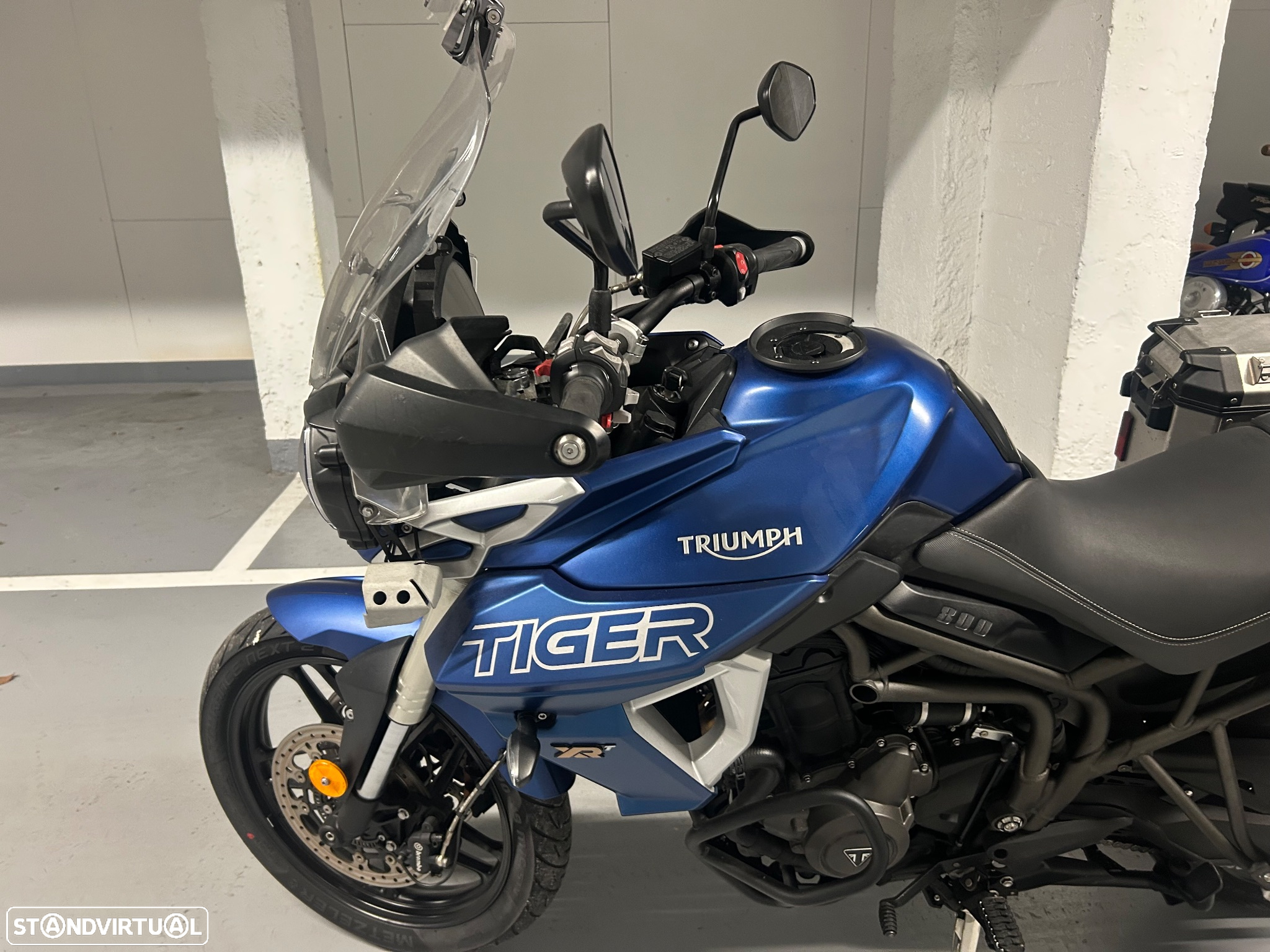 Triumph Tiger 800 Xrt - 11