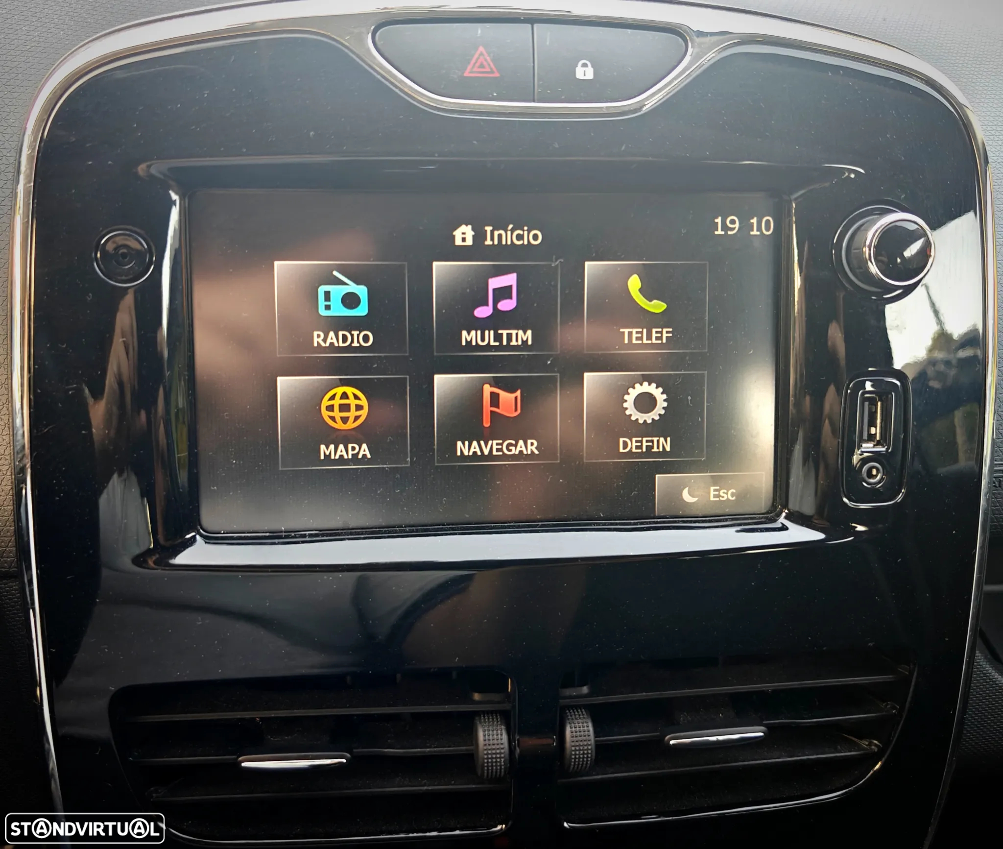 Renault Clio Sport Tourer 0.9 TCE Dynamique S - 10
