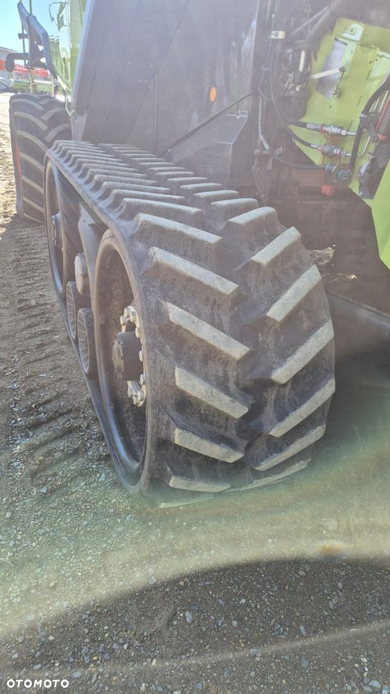 Claas Lexion 770TT z hederem - 15