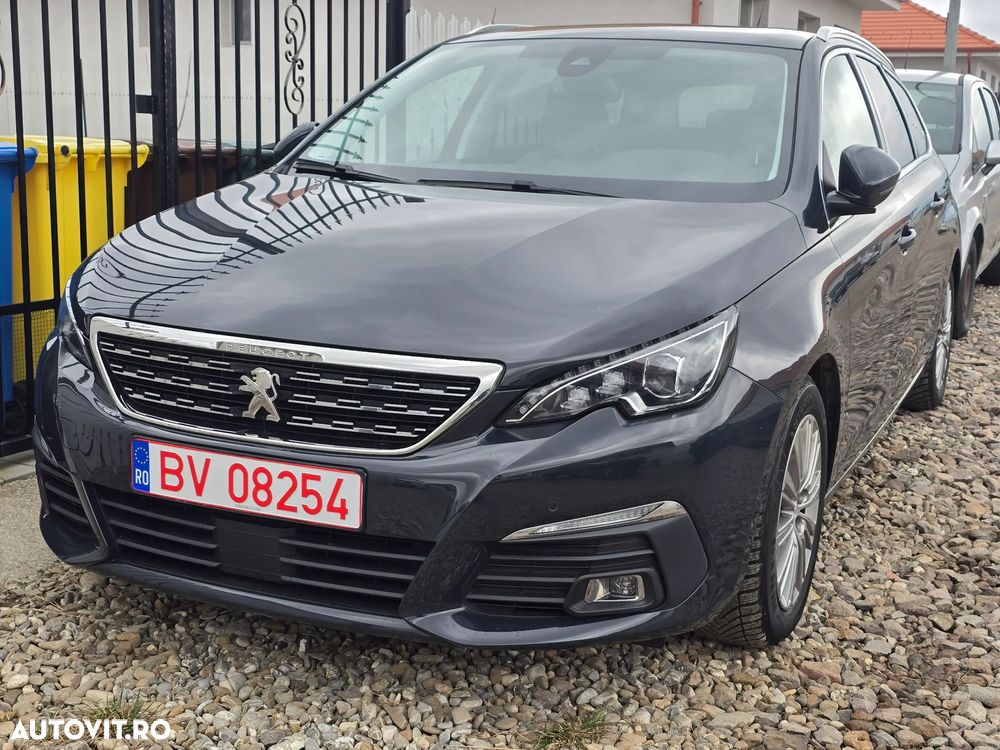 Peugeot 308 BlueHDi 130 Stop & Start Allure Business-Paket - 29