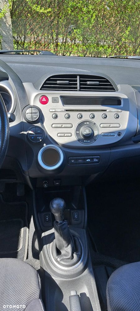 Honda Jazz ver-1-4-i--vtec-elegance - 6