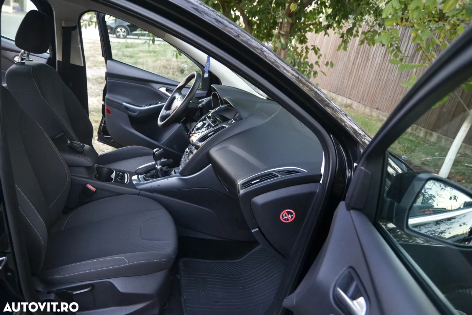 Ford Focus 1.6 TDCi DPF Titanium - 17