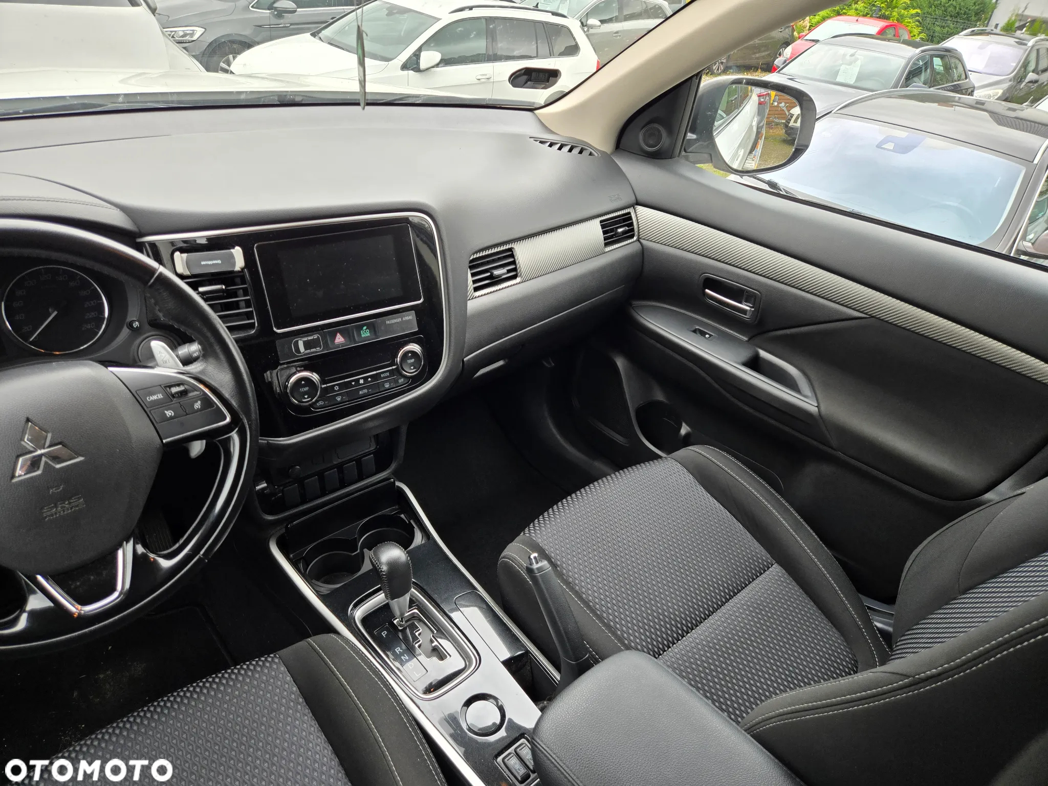 Mitsubishi Outlander 2.0 2WD - 5