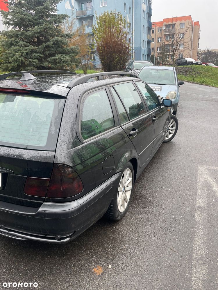 BMW Seria 3 316i - 10