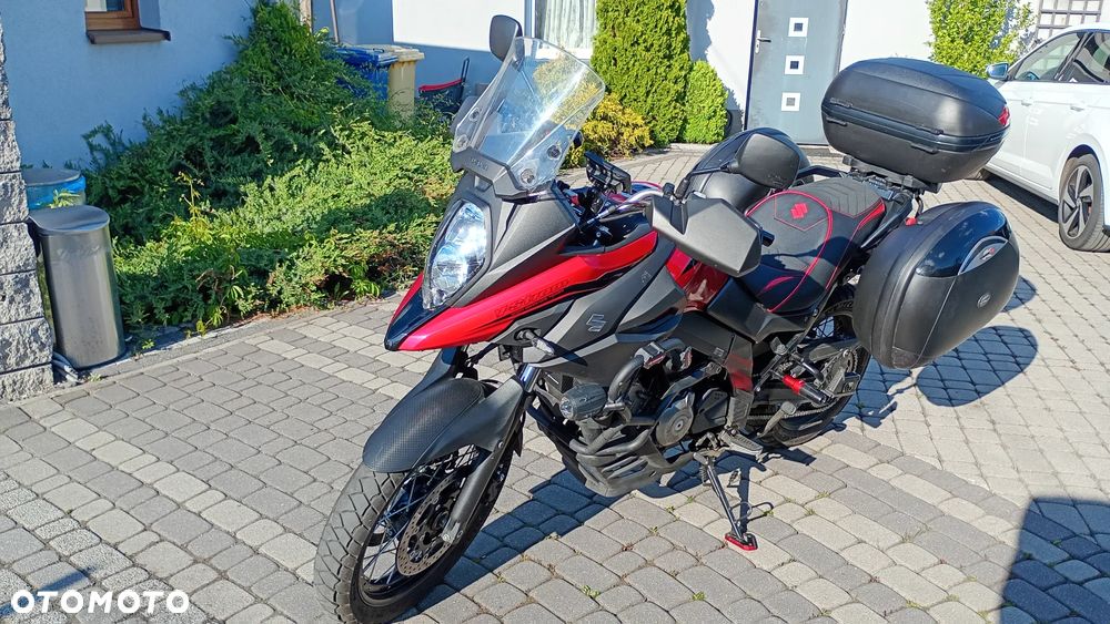 Suzuki V-STROM - 2