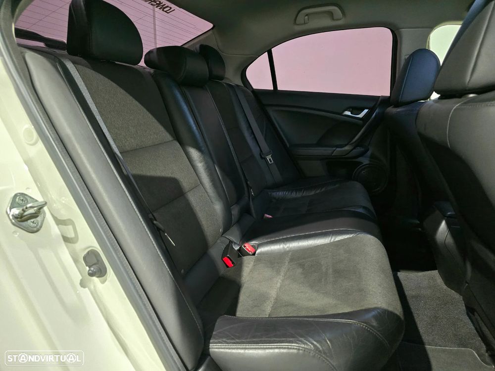 Honda Accord 2.4 Type S - 50