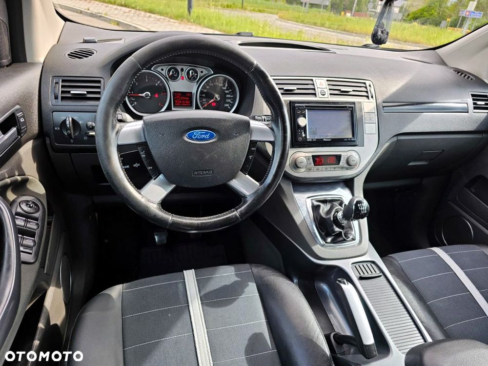 Ford Kuga 2.0 TDCi Titanium - 20