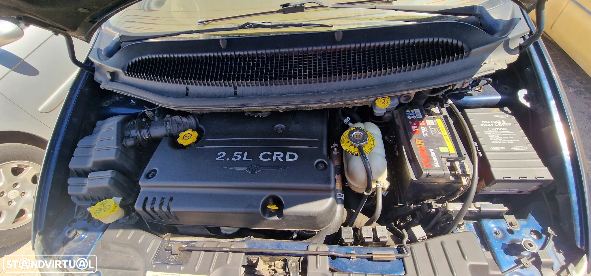 Chrysler Voyager 2.5 CRD SE - 14