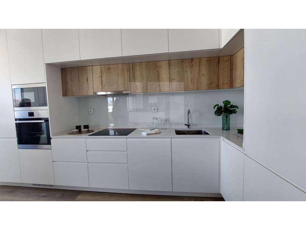 Apartamento T3 à venda na Rua dos Soeiros, 334 a - Grande imagem: 3/18