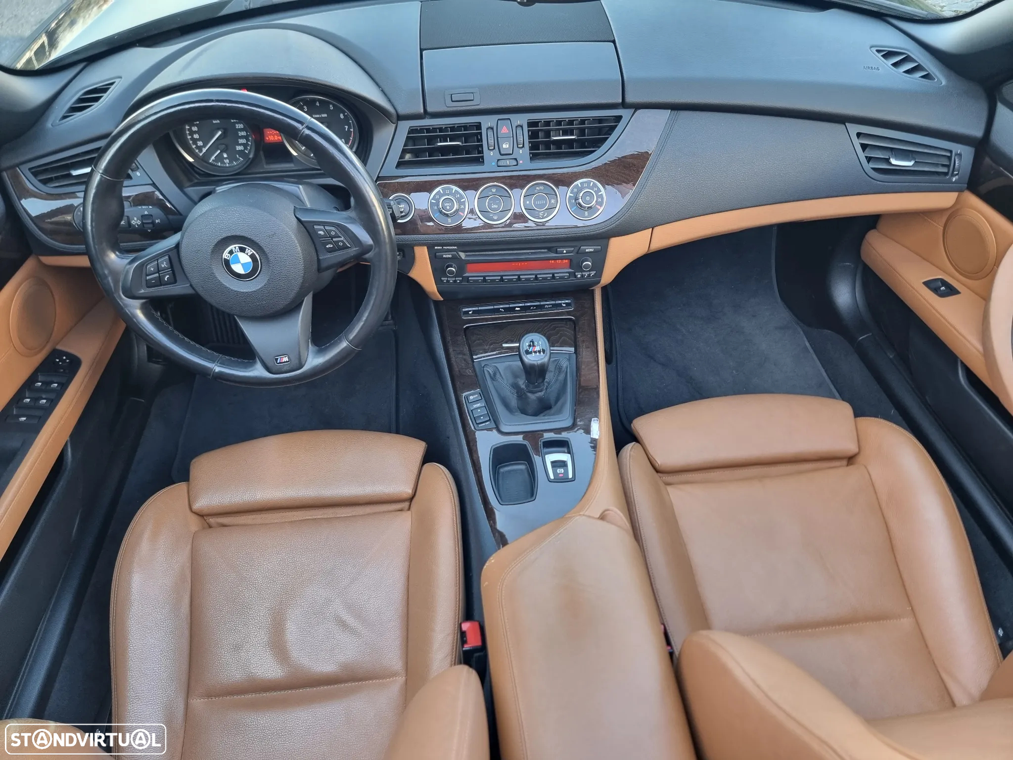 BMW Z4 sDrive20i - 12