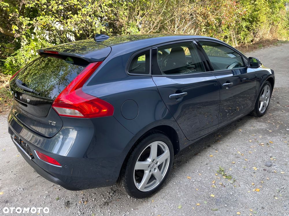 Volvo V40 T2 Ocean Race - 12