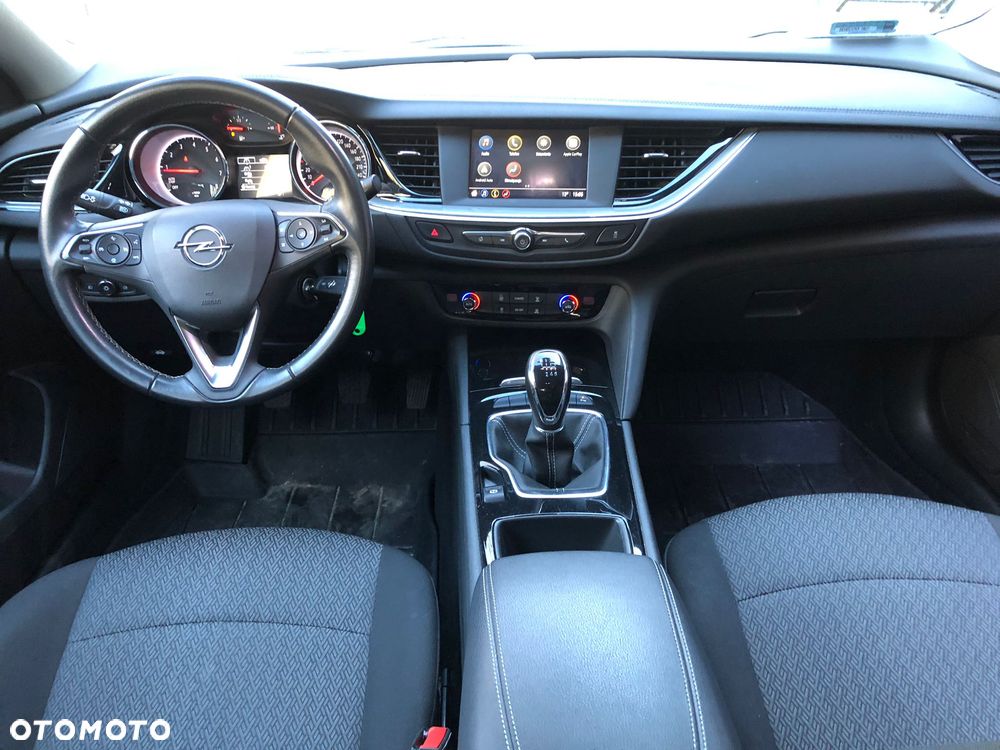 Opel Insignia 1.5 T Exclusive S&S - 9