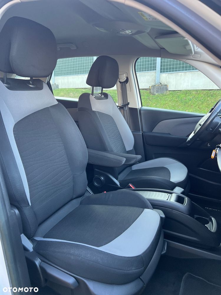 Citroën C4 Picasso 1.6 e-HDi Attraction ETG6 - 9