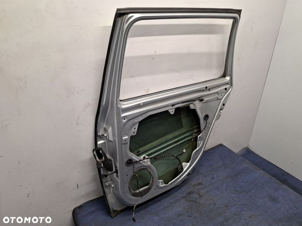 SKODA OCTAVIA II LIFT KOMBI DRZWI TYŁ PRAWE 9156 LA7W - 11