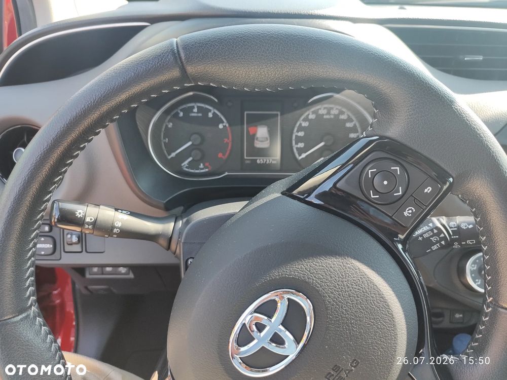 Toyota Yaris 1.5 Active - 8