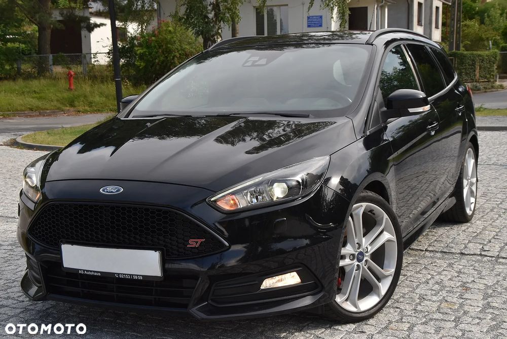 Ford Focus SW 2.0 TDCi ST - 12