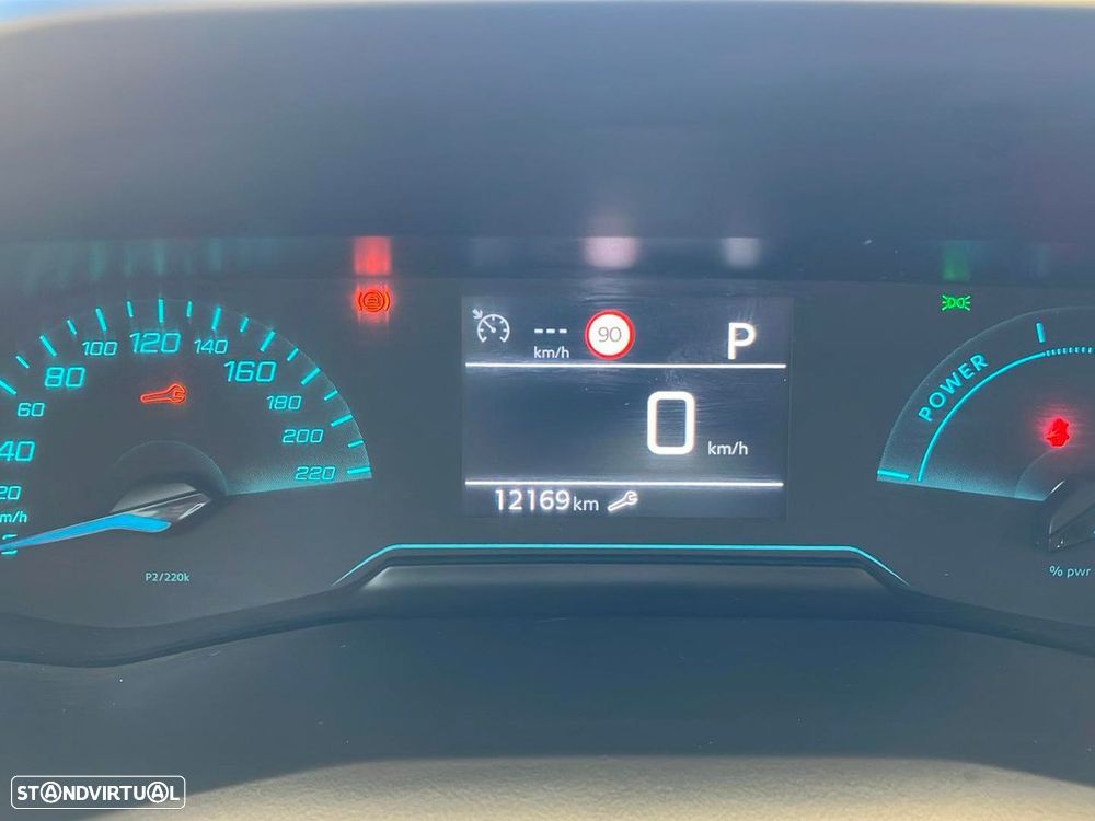 Peugeot 208 1.2 Hybrid Style e-DCS6 - 11