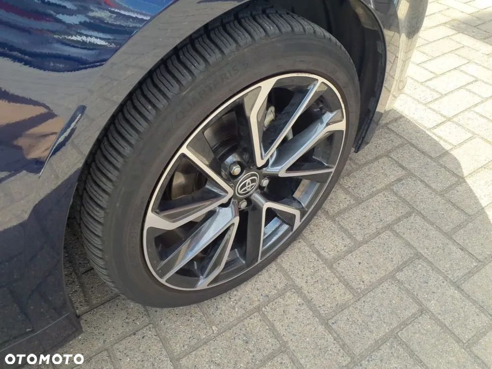 Toyota Corolla 1.8 Hybrid GR Sport - 16