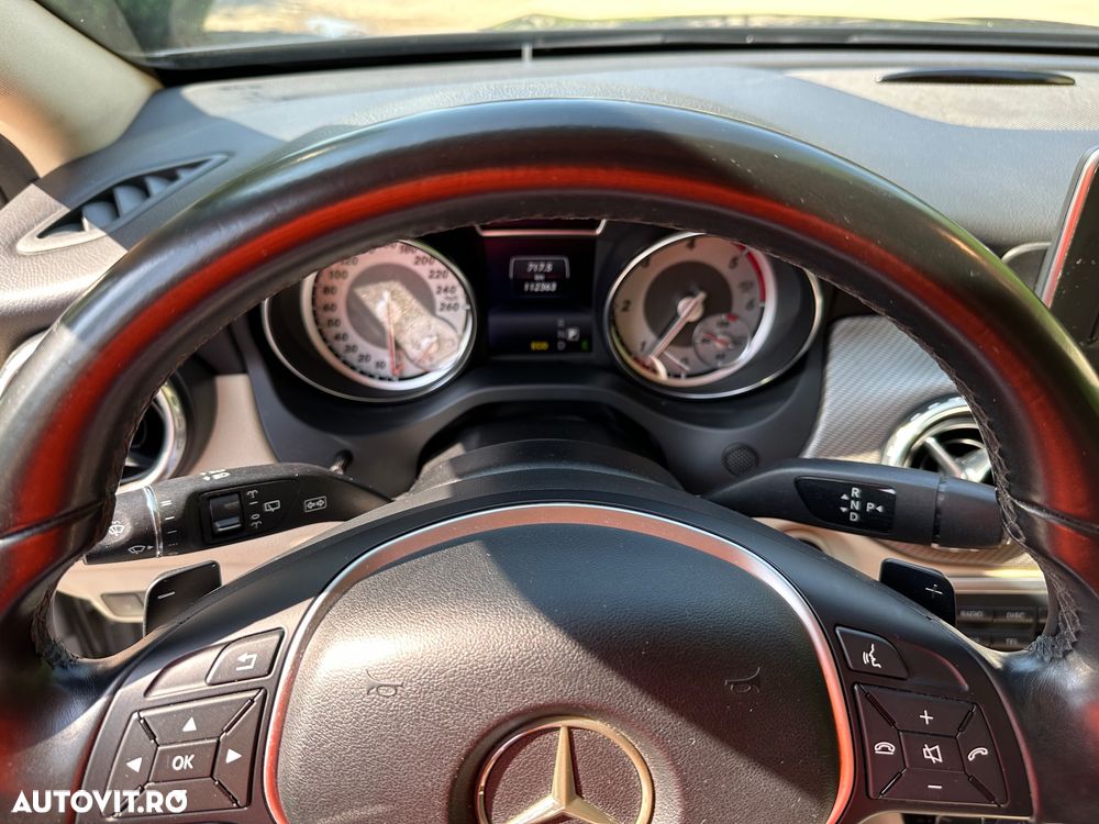 Mercedes-Benz GLA 200 (CDI) d 7G-DCT Style - 16