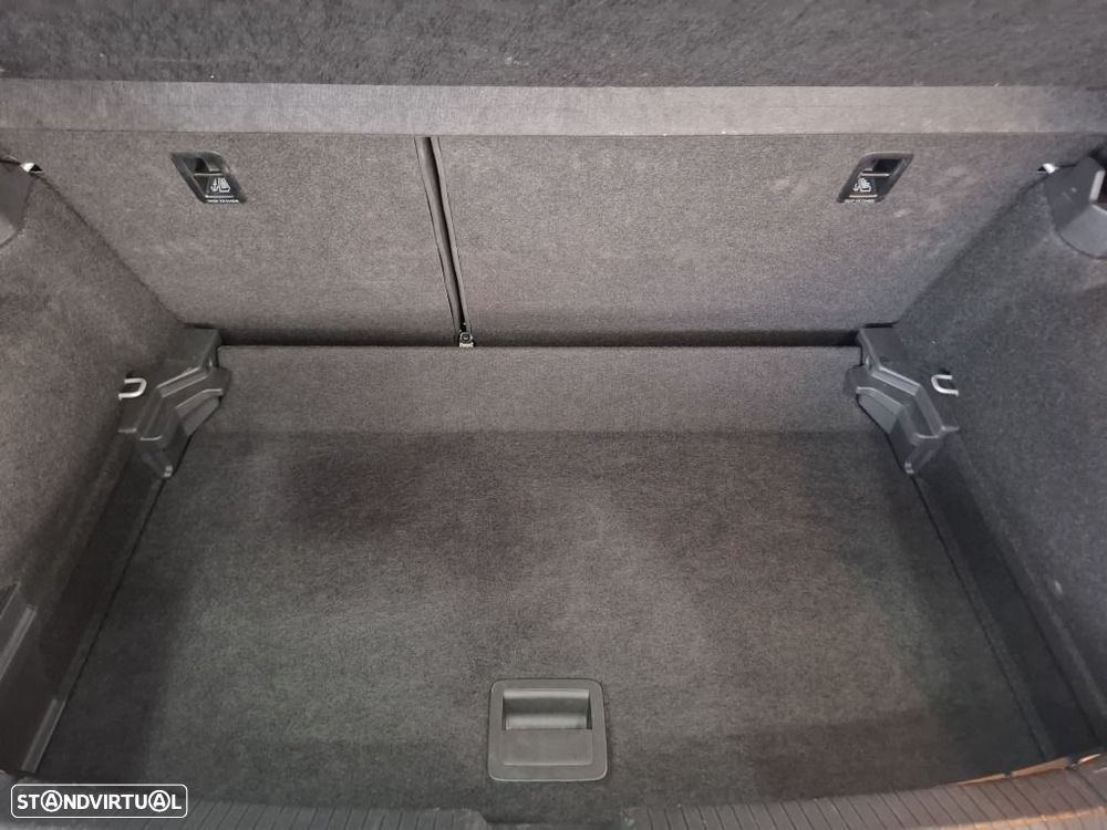 VW Polo 1.0 TSI Urban DSG - 23