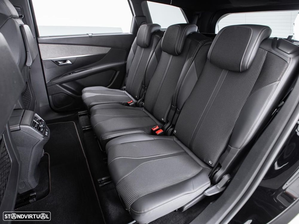 Peugeot 5008 Hybrid 136 e-DSC GT - 12