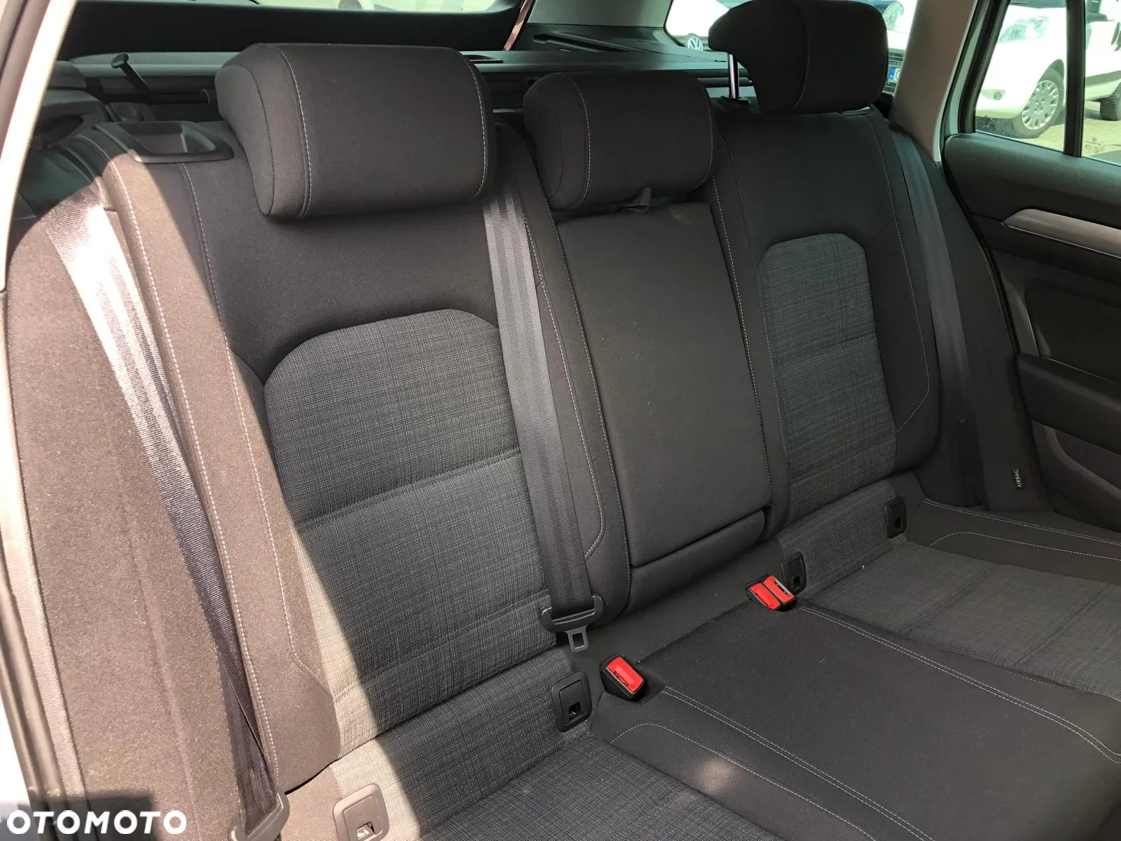 Volkswagen Passat 2.0 TDI EVO Business DSG - 14