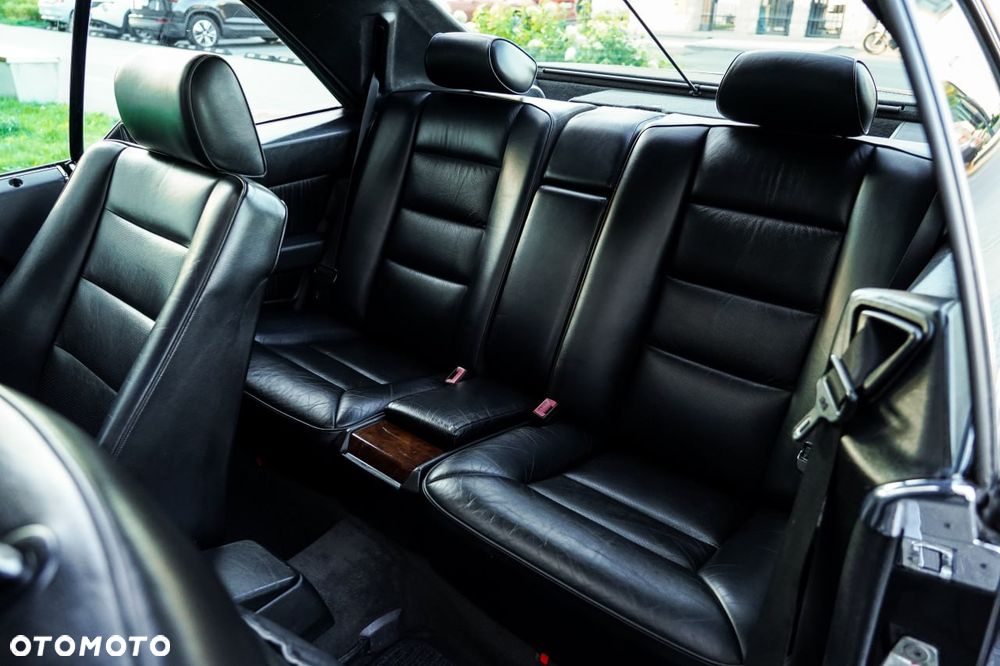 Mercedes-Benz W124 (1984-1993) - 16