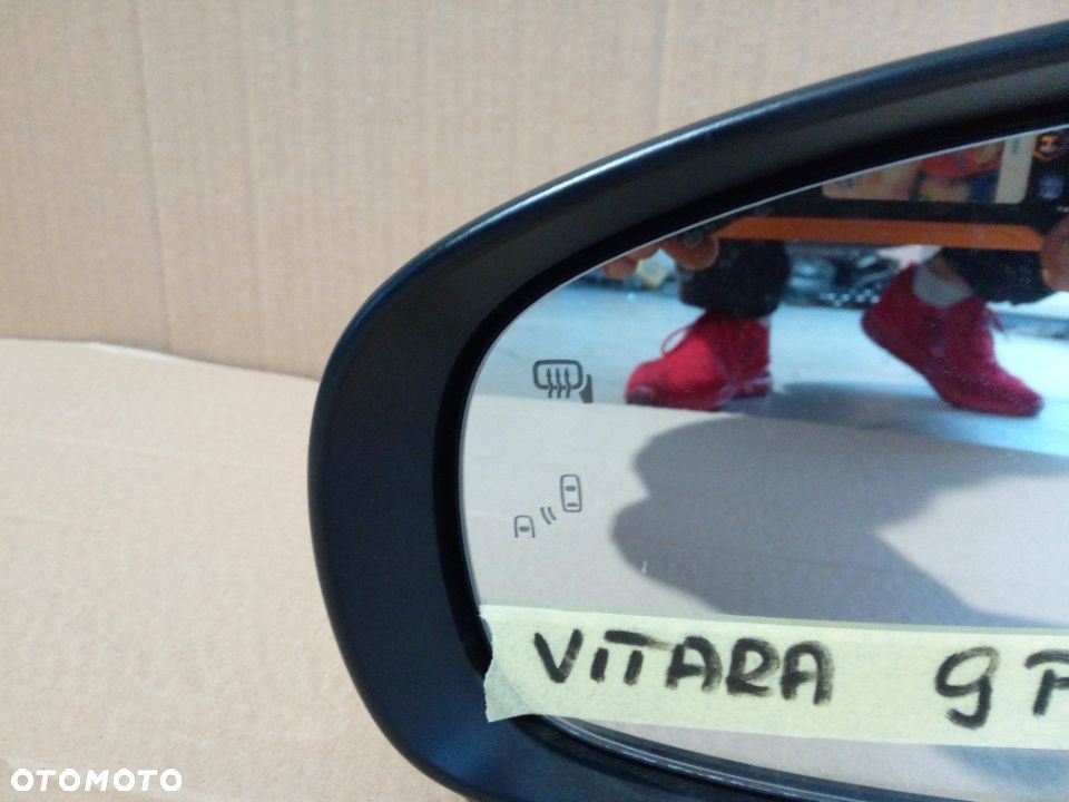 Suzuki Vitara 2015->lewe lusterko Europa 9pin asystent - 2