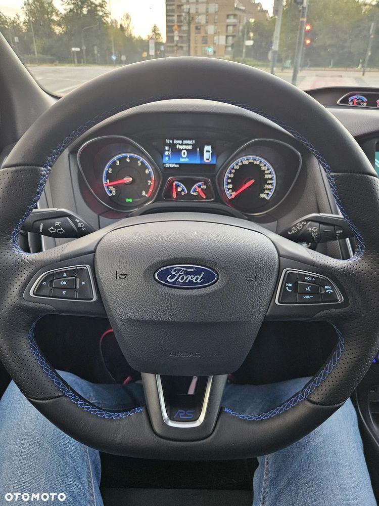 Ford Focus - 8