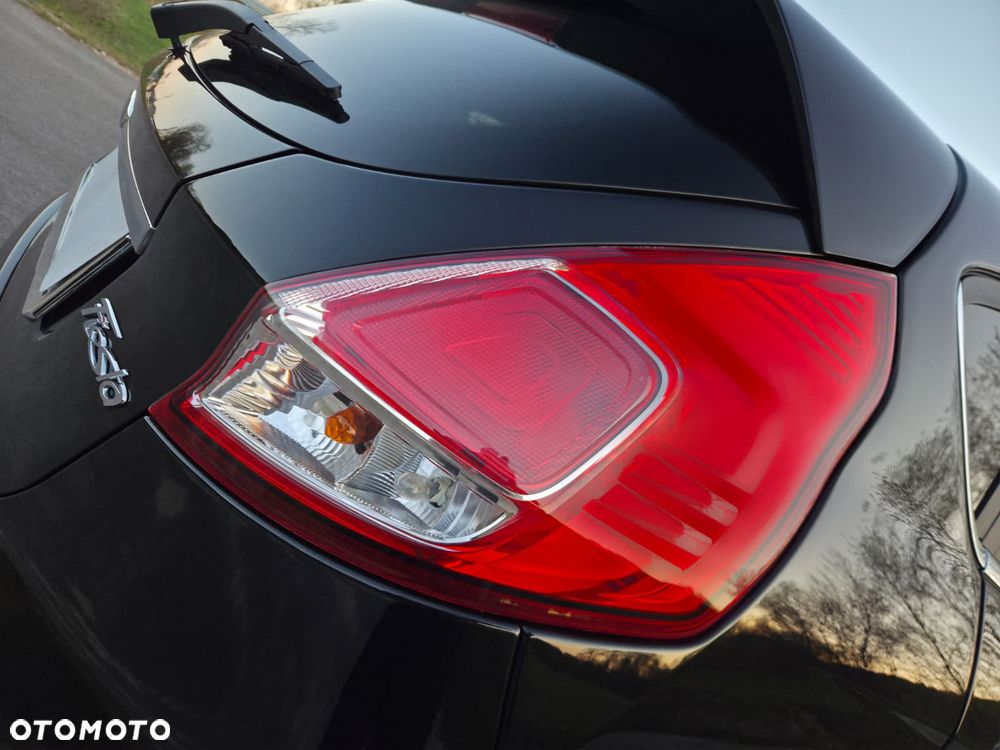 Ford Fiesta 1.0 EcoBoost Start-Stop SYNC Edition - 28