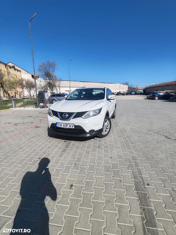 Nissan Qashqai 1.6 DCI Start/Stop X-TRONIC N-Connecta - 1