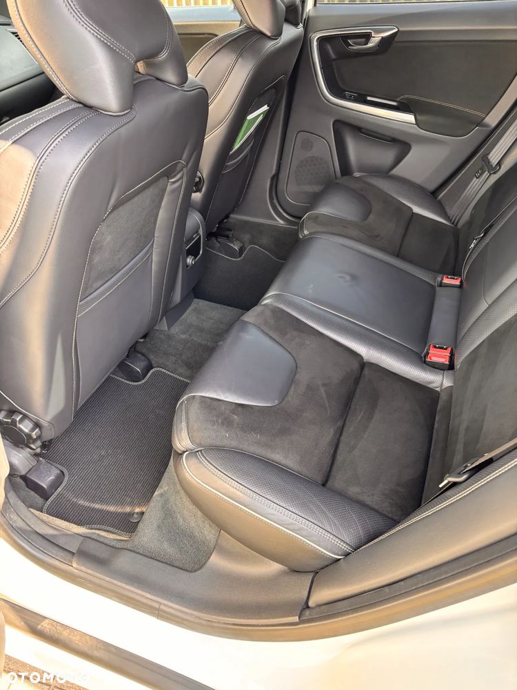 Volvo XC 60 D5 AWD Base - 20