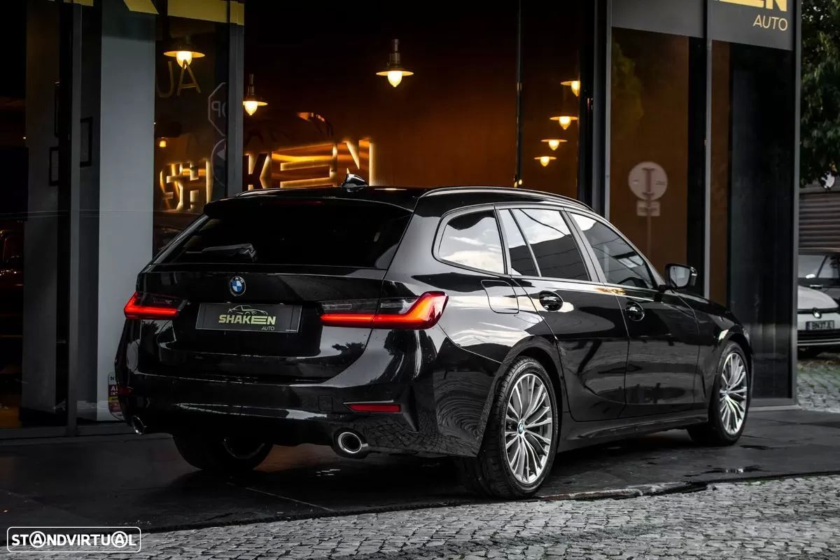 BMW 320 d Touring Line Luxury Auto - 4