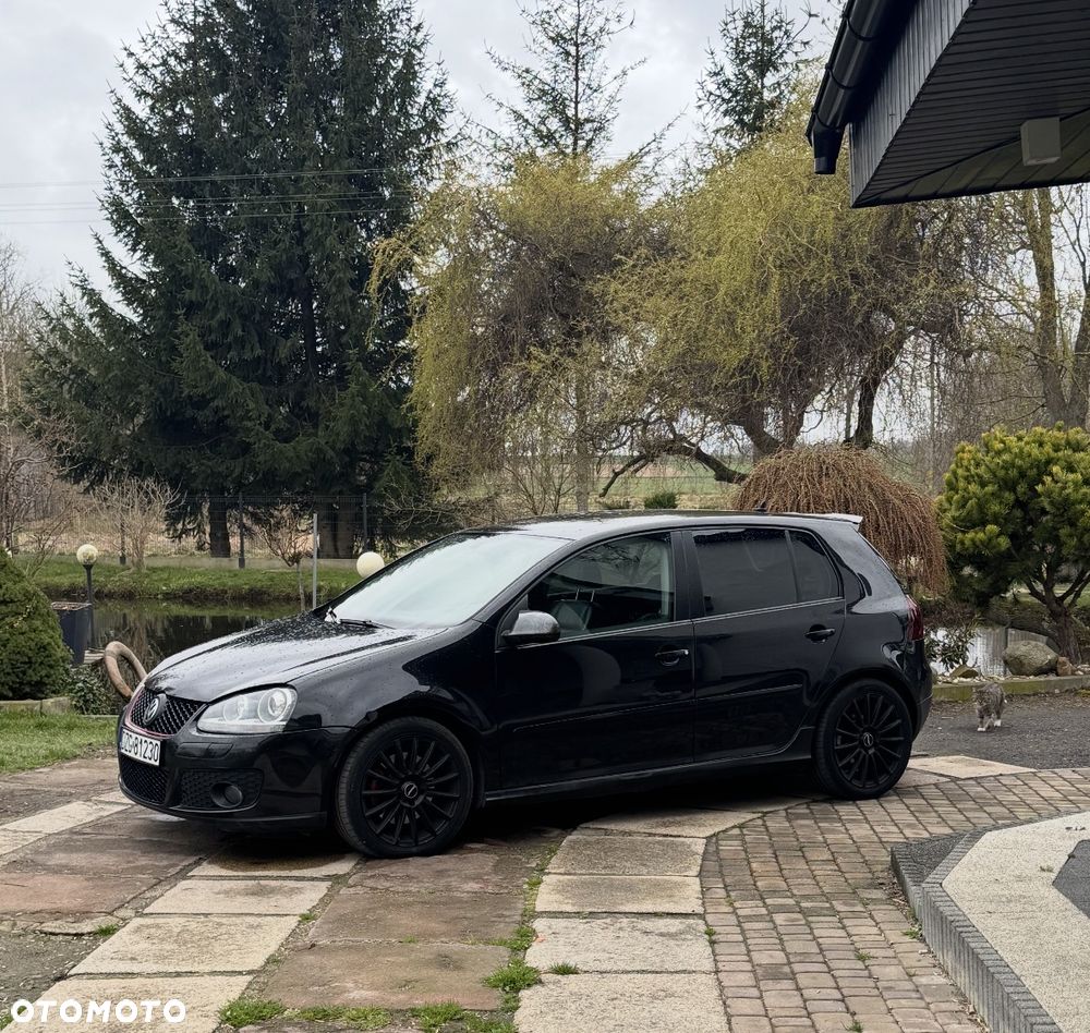 Volkswagen Golf 2006 photo 2