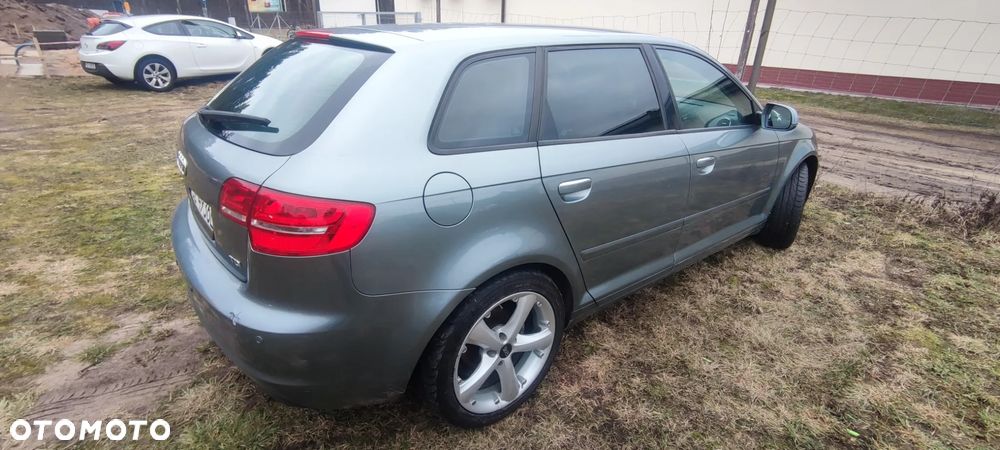 Audi A3 Sportback 1.6 TDI Attraction - 5