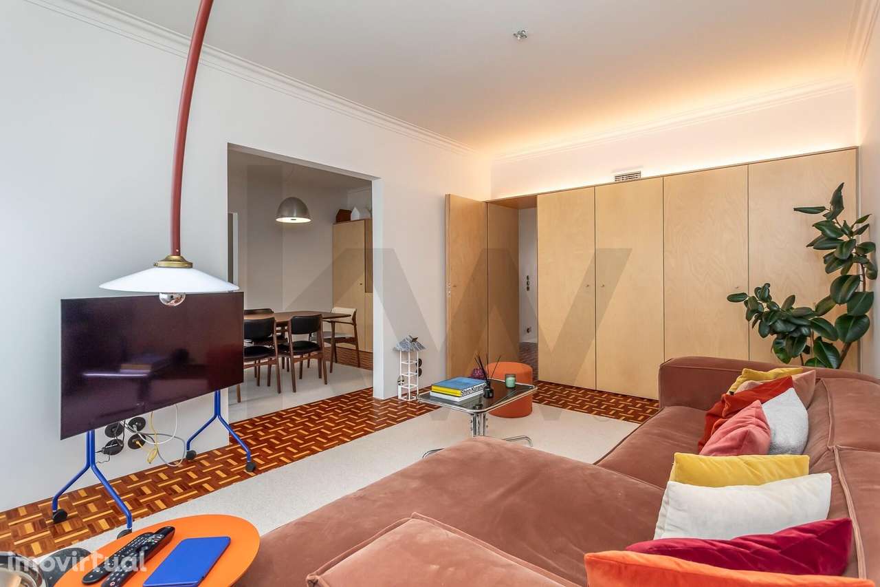 Entrecampos | T2-T3 c/ varanda, arrecadação e renovado por Atelier de - Grande imagem: 5/45