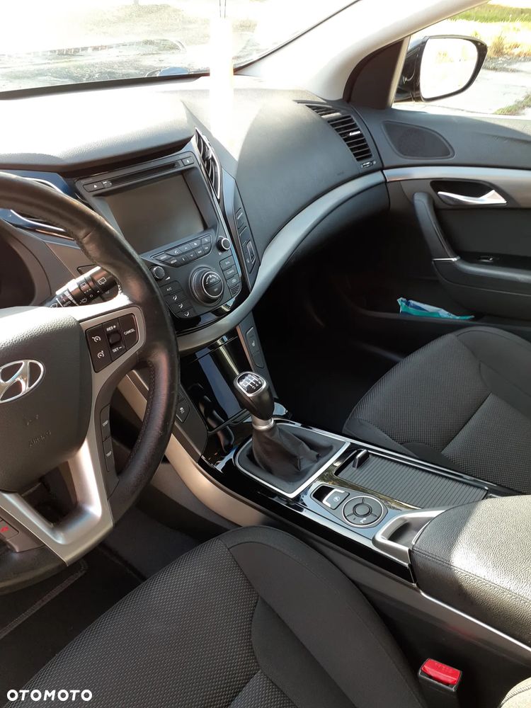 Hyundai i40 - 16