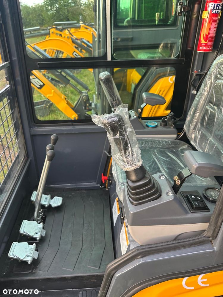 Kubota Minikoparka CAVE CE12 – 1200KG z Kabiną | silnik KUBOTA | NOWA 2026r | Raty – Leasing - 10