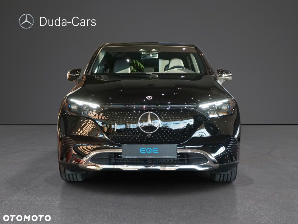 Mercedes-Benz EQE - 5