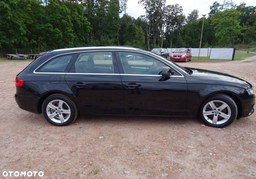 Audi A4 Avant - 9
